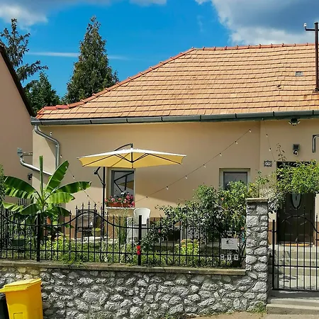 Mi Casa Vendeghaz - Apartments Eger Exterior photo