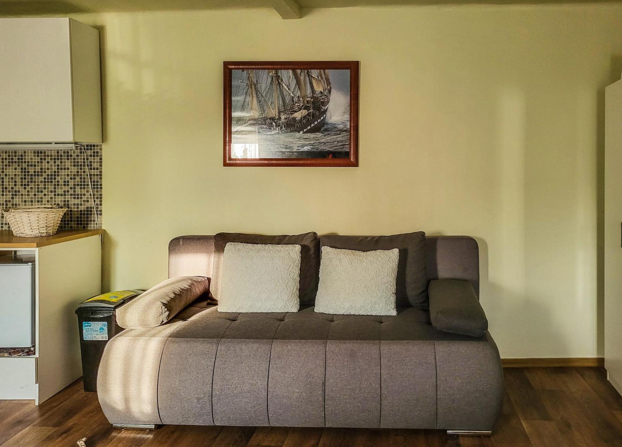 Mi Casa Vendeghaz - *