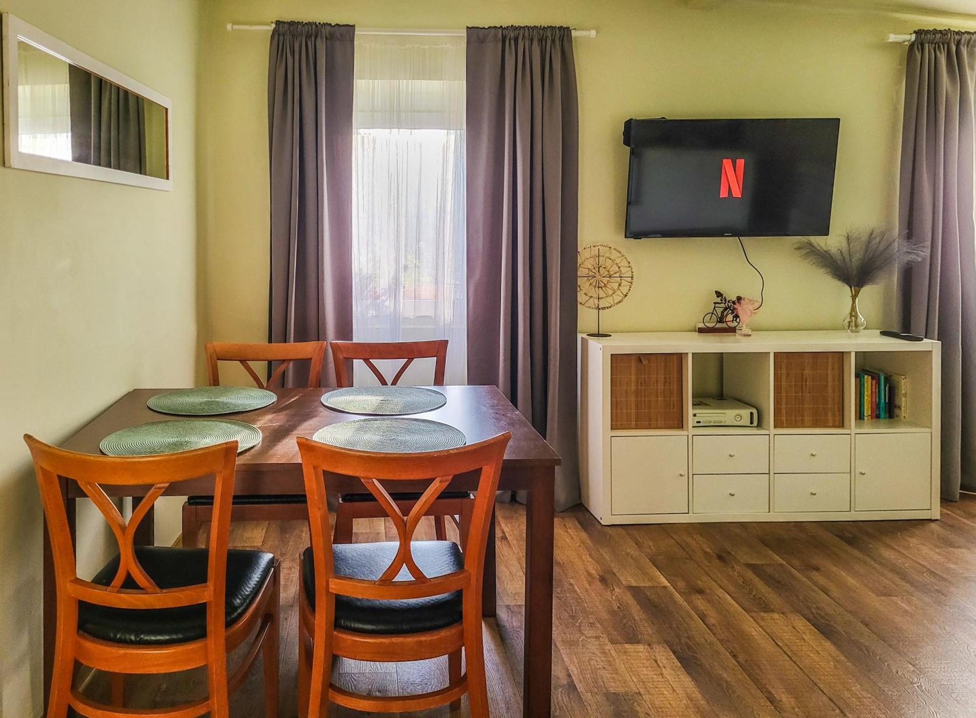 Apartment Mi Casa Vendeghaz -